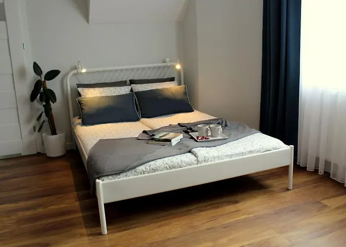 Przytulny Apartament Z Ogrodem